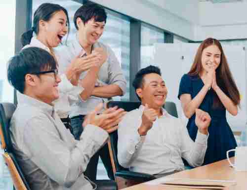 在森林舞会学习、、、、成长茁壮